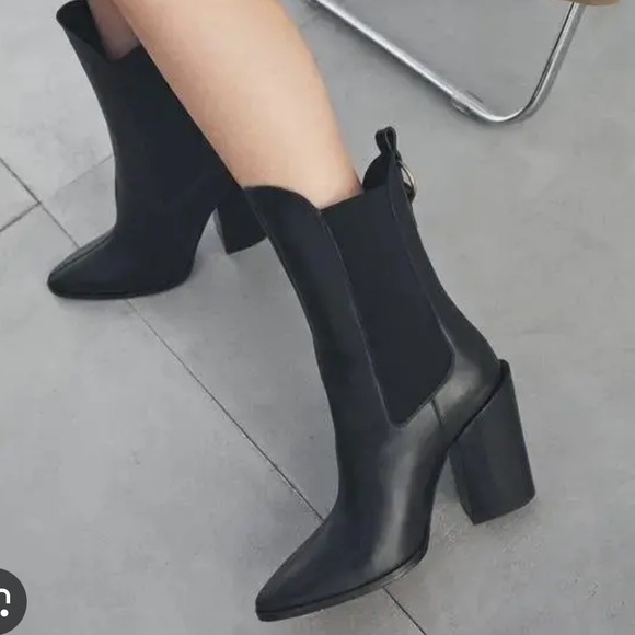 Frame Denim Shoes - FRAME Le Manhattan Pointed Toe Chelsea Boot bootie black leather 10